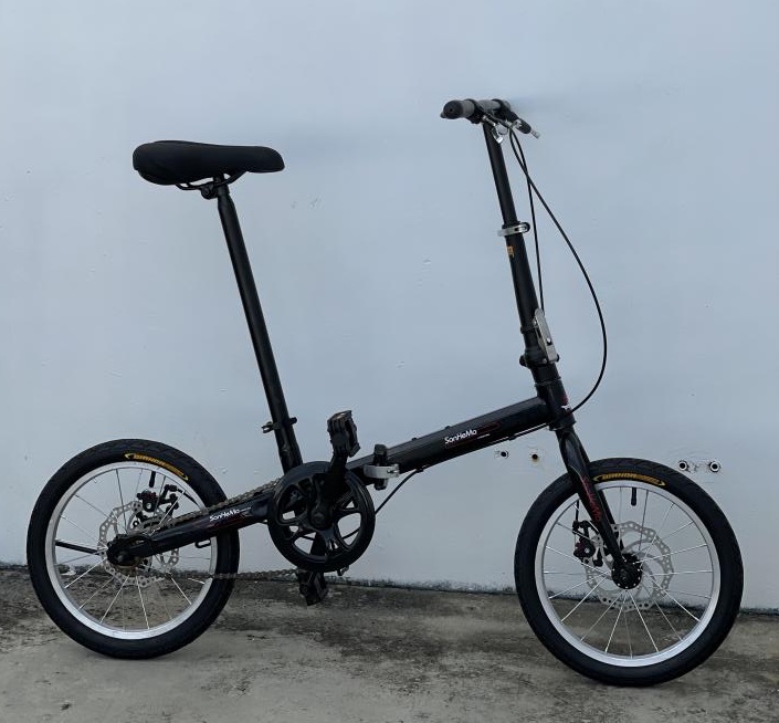 Single speed foldable clearance bike