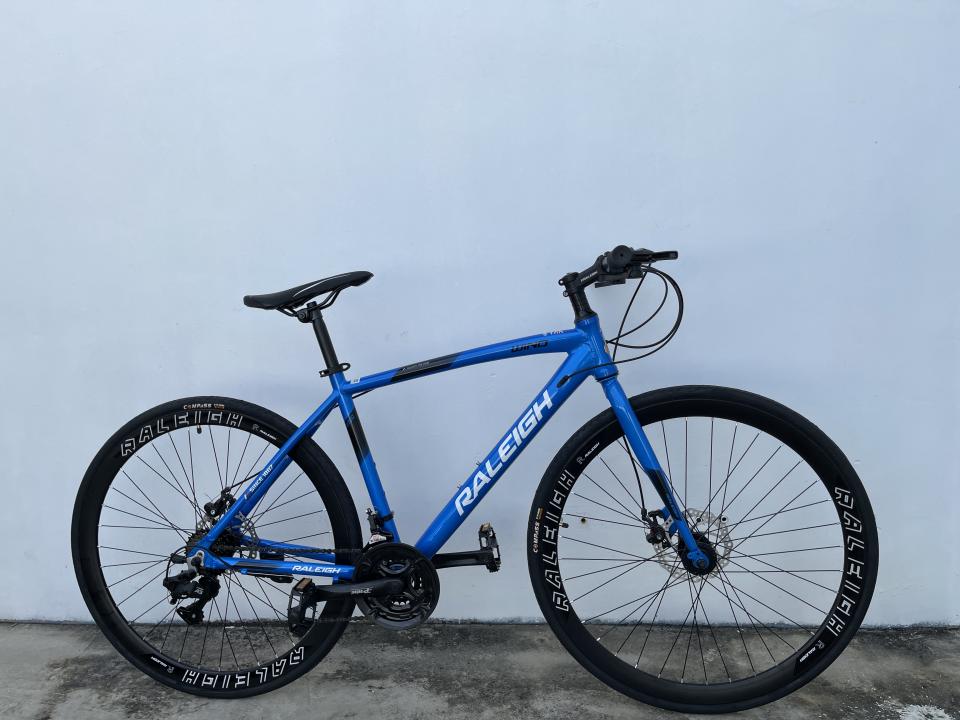 Shopforyou.sg Raleigh r700 Wind Hybrid bike |Flat bar road bicycle